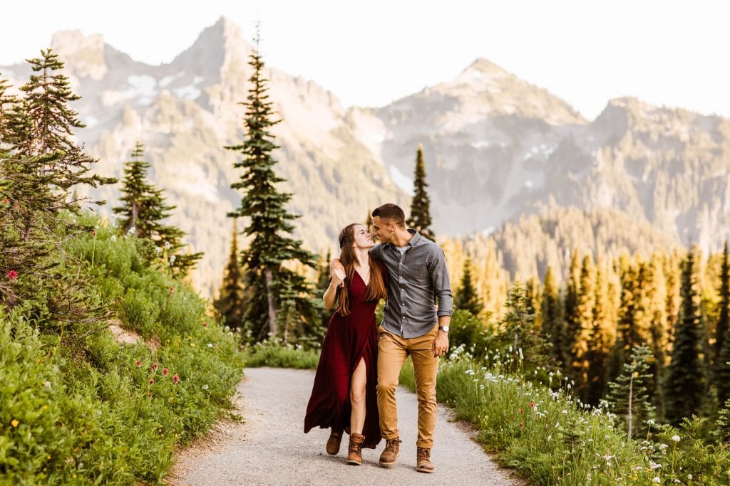 when you should take your engagement photos