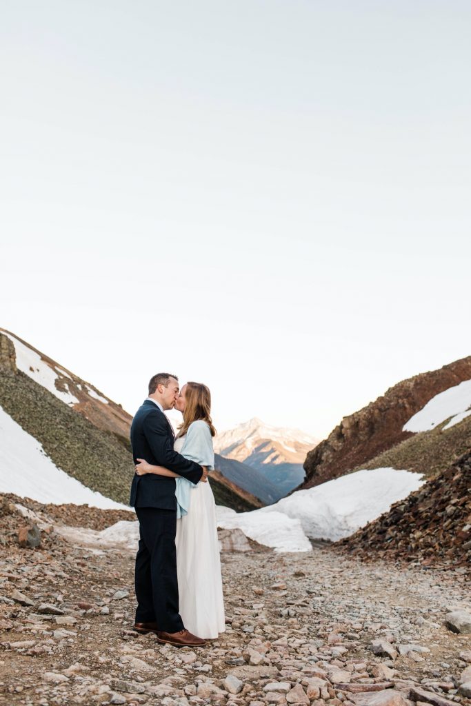eloping couple sharing a kiss during their Telluride elopement