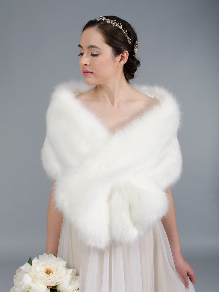 white faux fur winter wedding shawl wrap with pockets